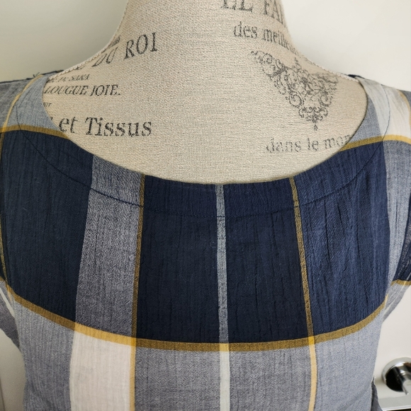 Woolrich Plaid Sleeveless Smock Top - Picture 4 of 9